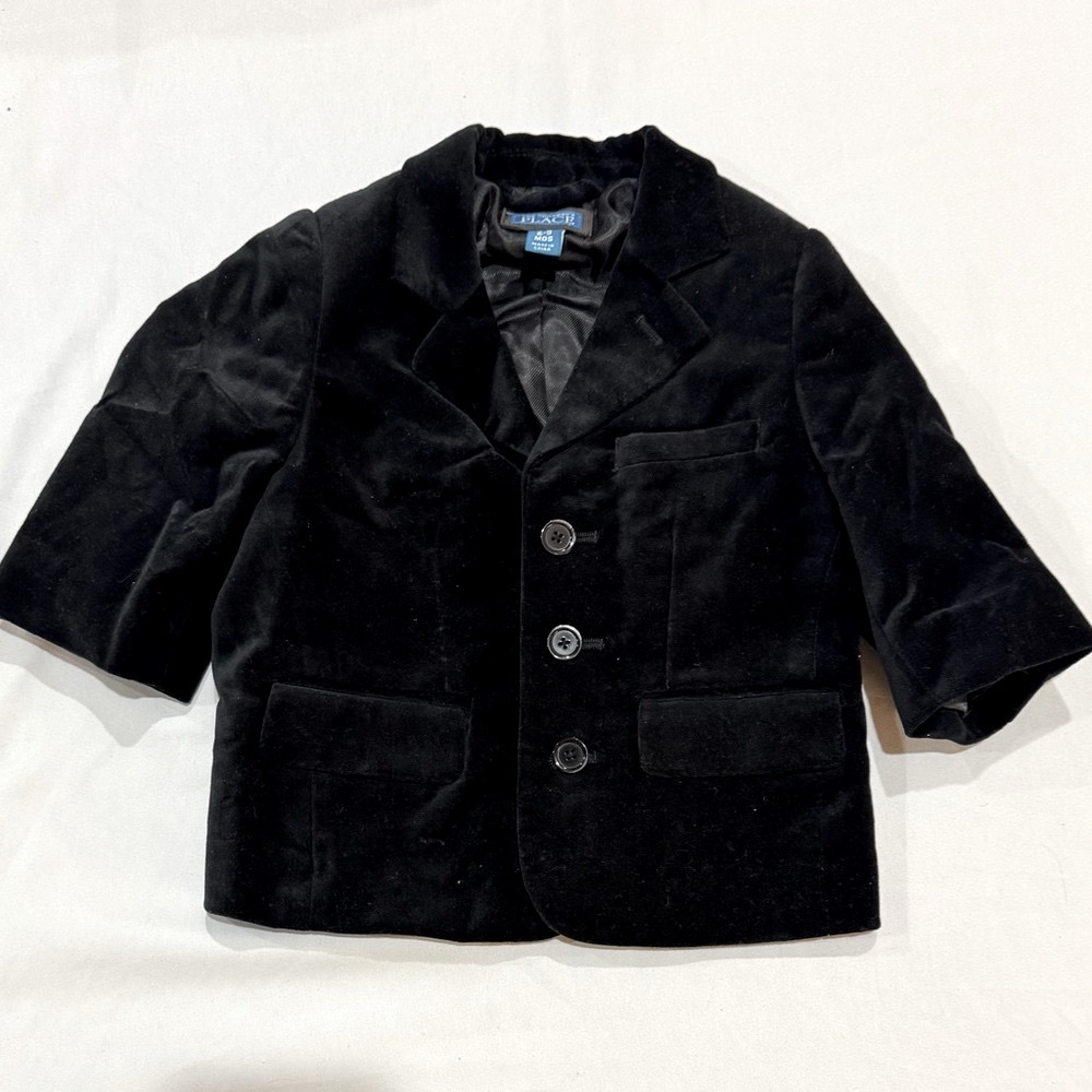 Children’s Place Black Velvet Jacket Sz 6-9 Months Worn Once For Photo Shoot